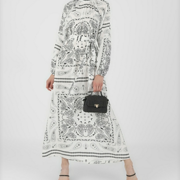 BN Modest Dress - Picture 3 of 5